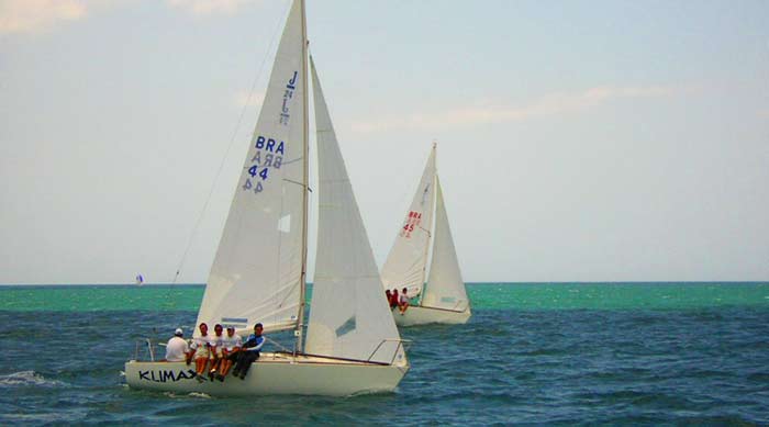 Regata de Veleiros Classicos em Buzios