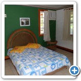 226645_464926966935715_1236719519_n